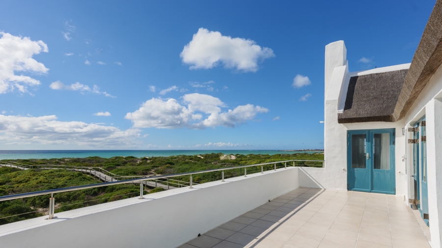5 Bedroom Property for Sale in Struisbaai Western Cape
